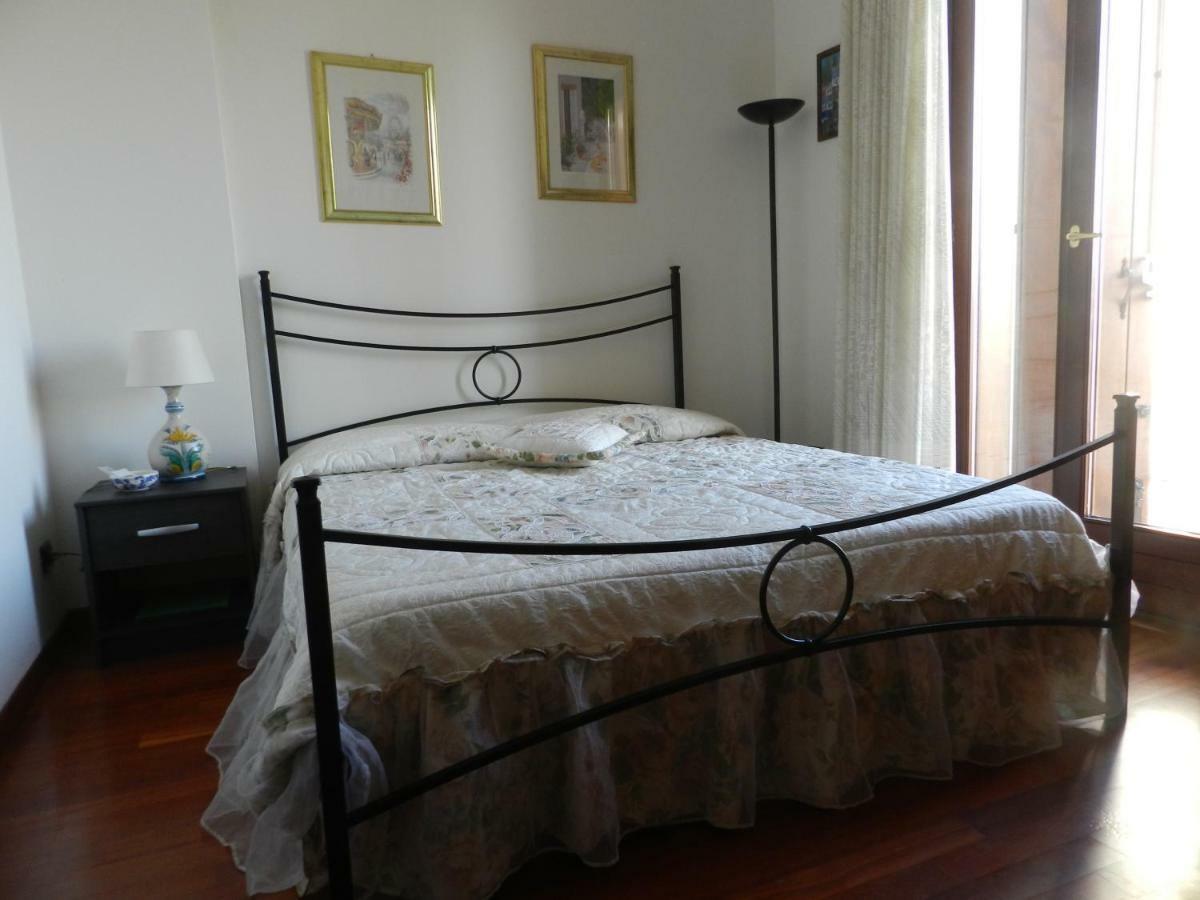 B&B Venezia Le Tre Rose Mestre Exterior foto